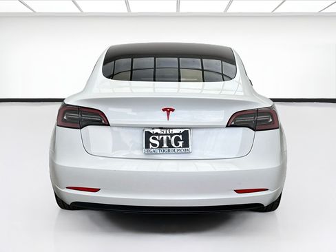 Used 2023 Tesla Model 3 Standard Range RWD image 5