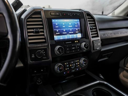 Used 2020 Ford F250 Limited image 23