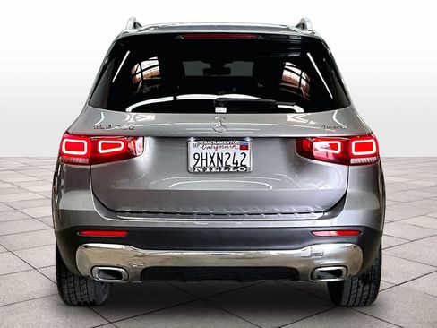 Used 2023 Mercedes-Benz GLB 250 4MATIC image 7
