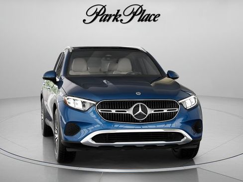 Used 2026 Mercedes-Benz GLC 300 image 30