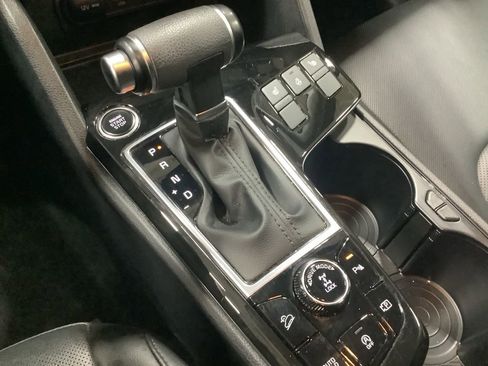 Certified 2023 Kia Sportage EX image 19