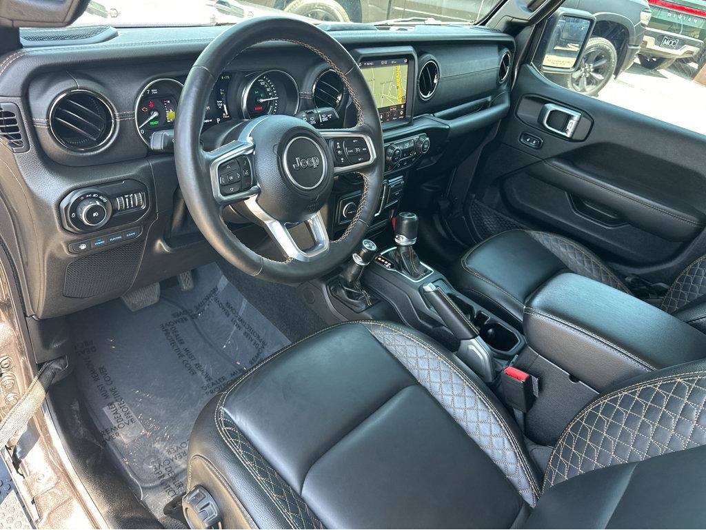 Used 2021 Jeep Wrangler Unlimited Sahara AWD/4WD image 16