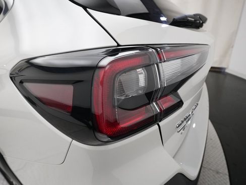 Certified 2025 Subaru Outback Premium image 33