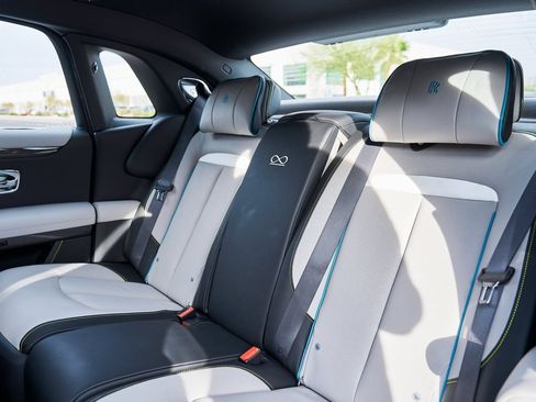 Used 2025 Rolls-Royce Ghost Black Badge image 49