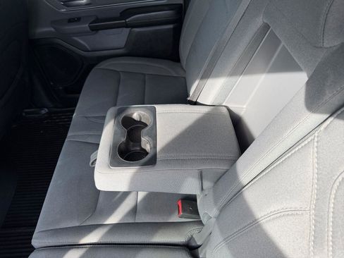 Used 2019 RAM 1500 Big Horn AWD/4WD image 45