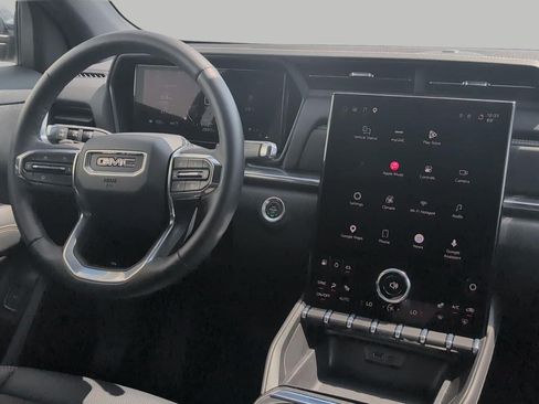 Used 2026 GMC Terrain Elevation w/ Elevation Premium Package AWD/4WD image 5