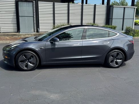 Used 2018 Tesla Model 3 Long Range AWD/4WD image 5