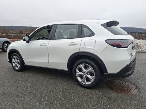 Used 2024 Honda HR-V LX image 4