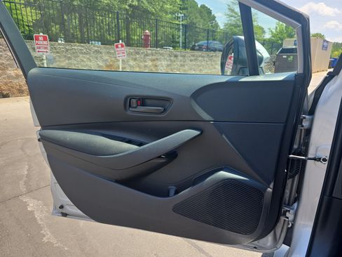 Used 2024 Toyota Corolla LE FWD image 26