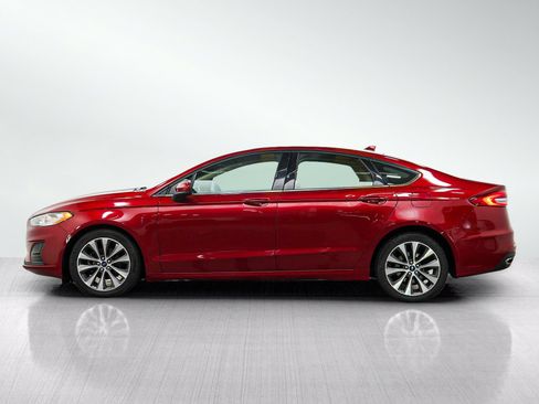Used 2020 Ford Fusion SE AWD/4WD image 2
