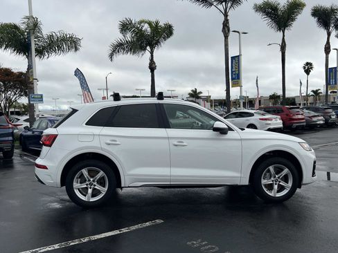 Used 2021 Audi Q5 Premium w/ Convenience Package image 27