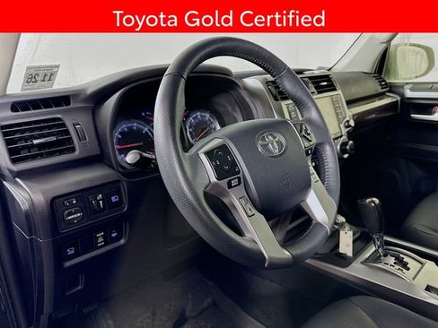 Certified 2022 Toyota 4Runner Limited AWD/4WD image 10
