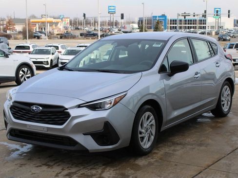 New 2025 Subaru Impreza 2.0i image 3