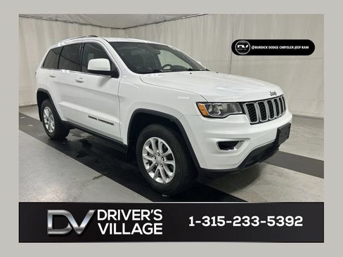 Used 2021 Jeep Grand Cherokee Laredo AWD/4WD image 1