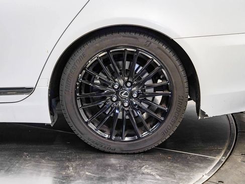 Used 2015 Lexus LS 460 RWD image 10