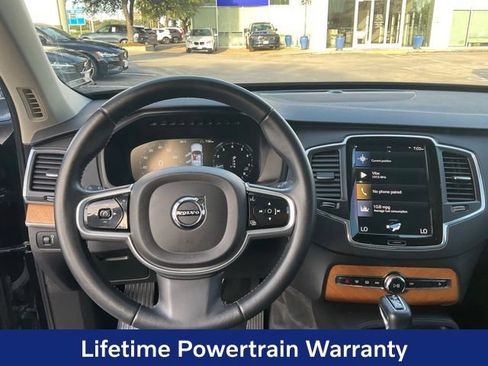 Certified 2022 Volvo XC90 T5 Momentum FWD image 14