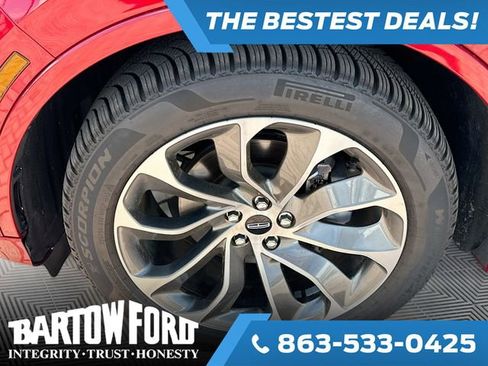 Used 2025 Lincoln Aviator 2WD w/ Jet Appearance Package image 29