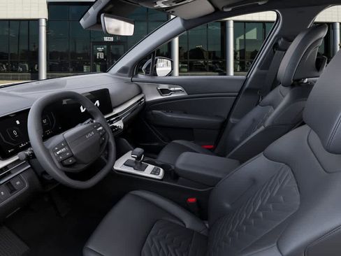 New 2026 Kia Sportage X-Line w/ X-Line Technology Package AWD/4WD image 17