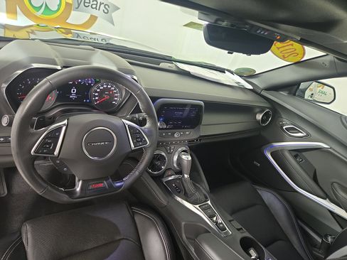 Used 2019 Chevrolet Camaro SS image 13