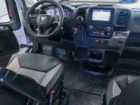 Used 2025 RAM ProMaster 2500 w/ Convenience Group FWD image 27