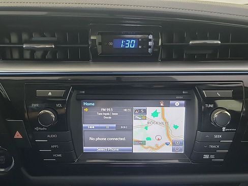 Used 2015 Toyota Corolla S Premium FWD image 28