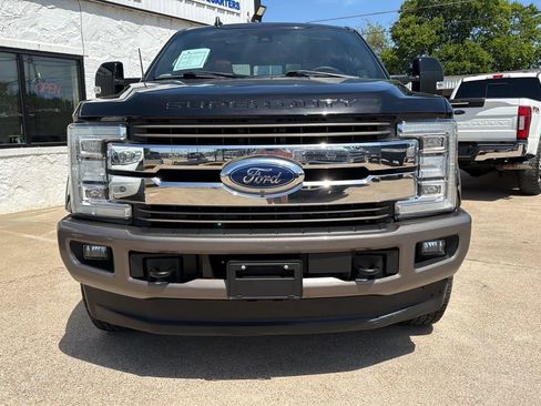 Used 2019 Ford F250 King Ranch w/ King Ranch Ultimate Package AWD/4WD image 5