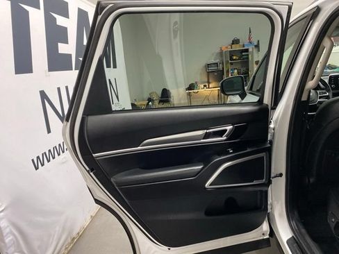 Used 2020 Kia Telluride S AWD/4WD image 23