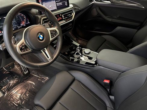 Used 2025 BMW X4 M40i w/ Premium Package AWD/4WD image 4