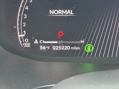 Certified 2023 Acura MDX SH-AWD w/ Technology Package image 22