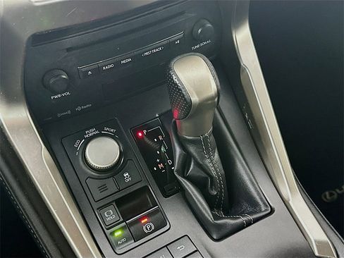Used 2015 Lexus NX 200t FWD image 16