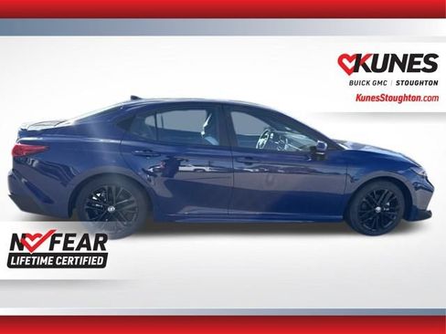 Used 2025 Toyota Camry SE FWD image 11