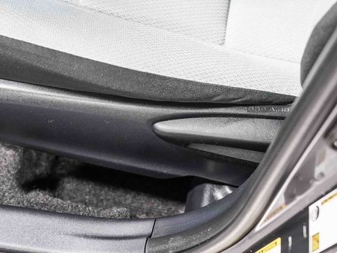 Used 2015 Toyota Prius C One FWD image 22
