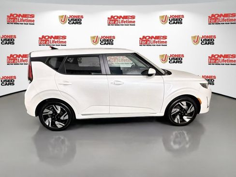 Used 2025 Kia Soul GT-Line FWD image 17