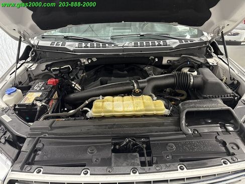 Used 2019 Ford F150 Lariat image 18