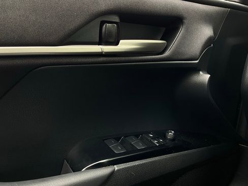 Used 2025 Toyota Camry LE image 20