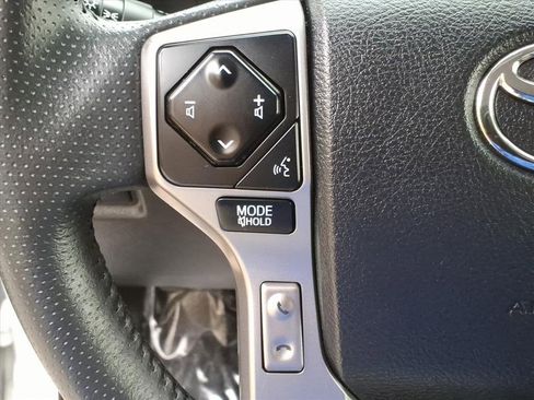 Used 2024 Toyota 4Runner SR5 image 25