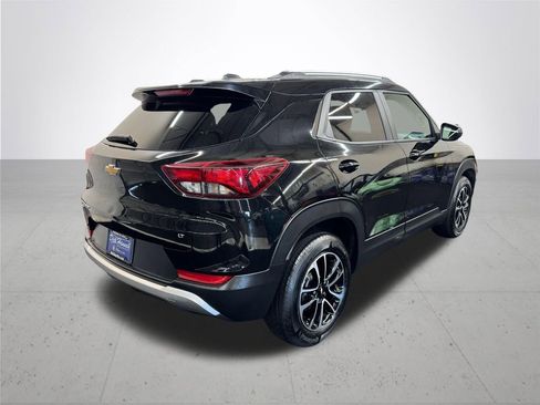 Used 2025 Chevrolet TrailBlazer LT AWD/4WD image 7