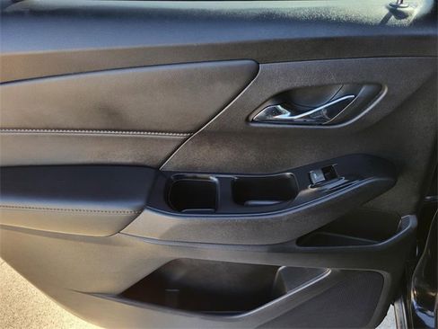 Used 2019 Chevrolet Traverse RS w/ LPO, Cargo Package image 12