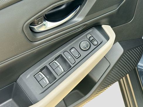 Certified 2023 Honda Accord EX image 16