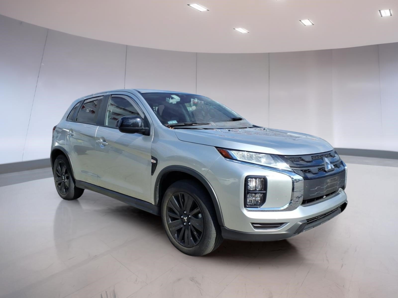 Used 2025 Mitsubishi Outlander Sport AWD image 1
