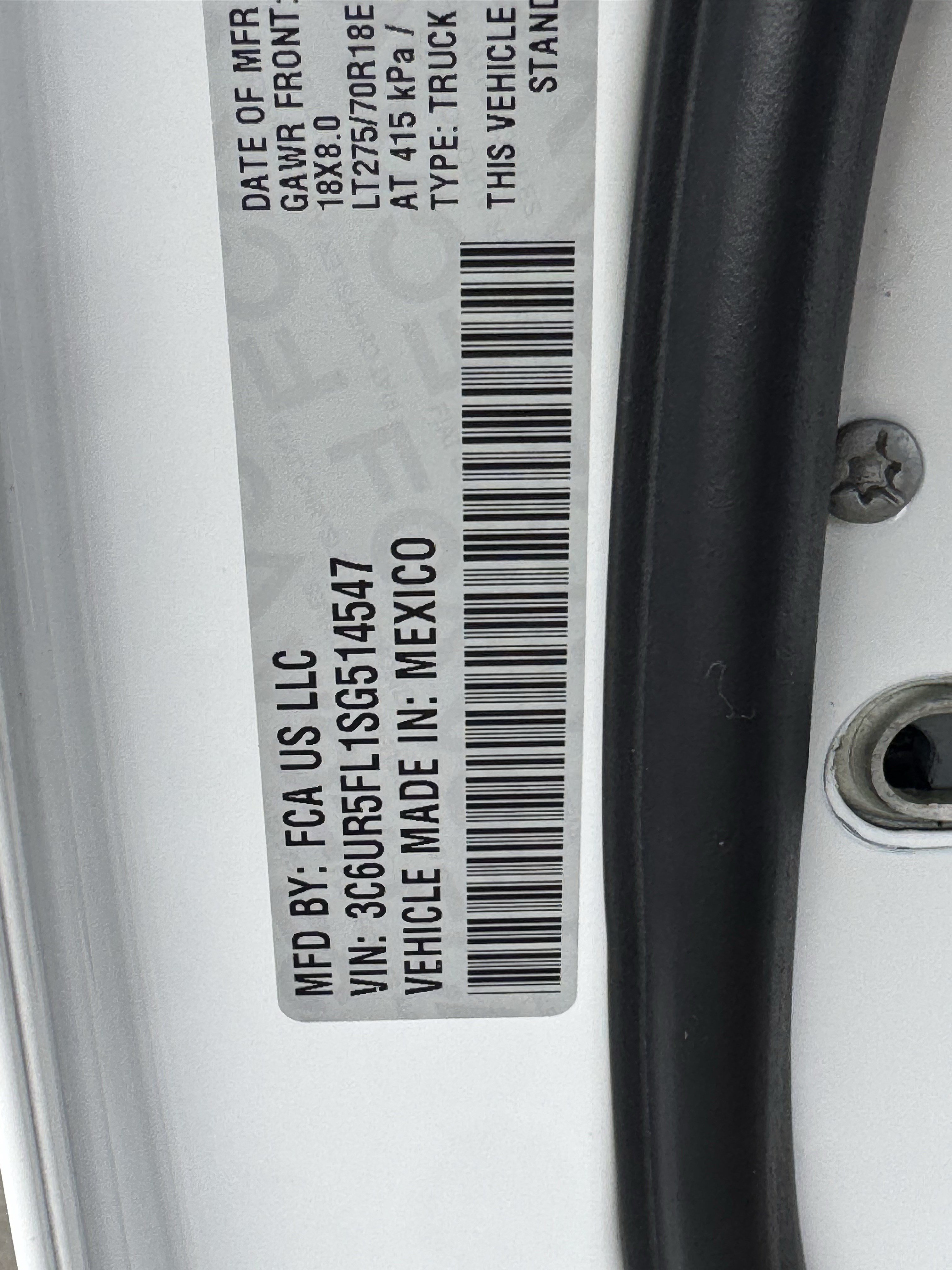 Used 2025 RAM 2500 Laramie AWD/4WD image 27