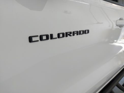 Used 2026 Chevrolet Colorado ZR2 w/ Technology Package image 32