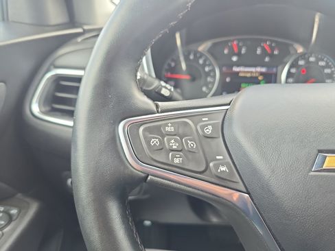 Used 2024 Chevrolet Equinox LT FWD image 20
