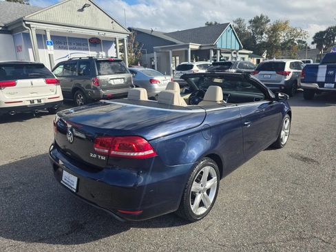 Used 2012 Volkswagen Eos Lux image 4