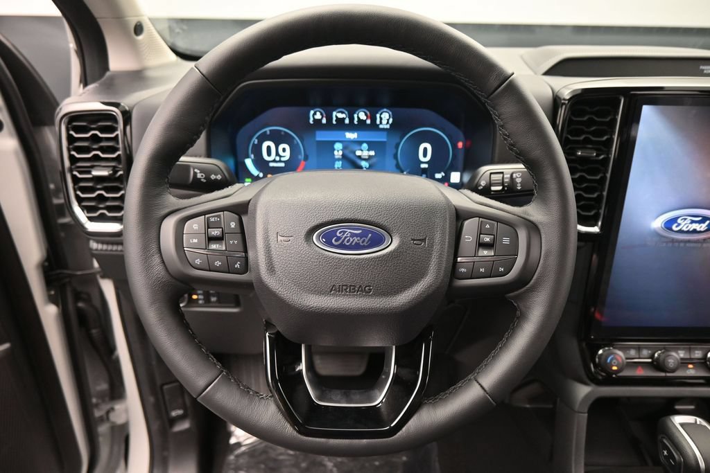 New 2026 Ford Ranger Lariat w/ FX4 Off-Road Package AWD/4WD image 12