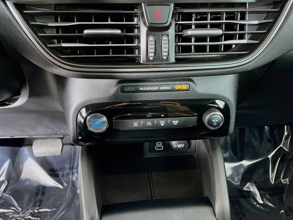 Used 2024 Ford Escape Active w/ Tech Pack #1 FWD image 22