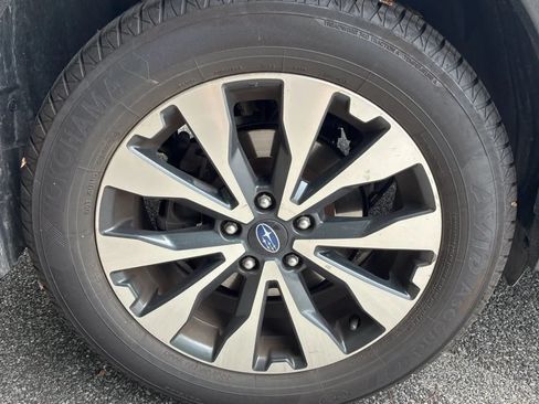 Used 2015 Subaru Outback 2.5i Limited AWD/4WD image 19