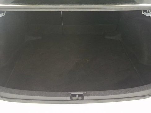 Used 2022 Toyota Corolla LE FWD image 33