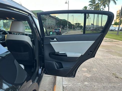 Used 2018 Kia Sportage EX w/ EX Sport Appearance Package image 16