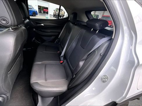 Used 2025 Buick Encore GX Preferred FWD image 22